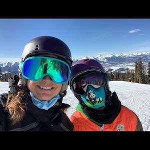 Meet your Posher, Lisa